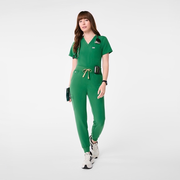 Figs Pants - Figs Indocyanine Green Scrub Set- Medium Petite 💚